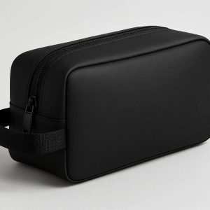 Sleek Matte Black Toiletry Bag Minimalist Travel Cosmetics Organizer Water Resistant Hygiene Dopp Kit for Men